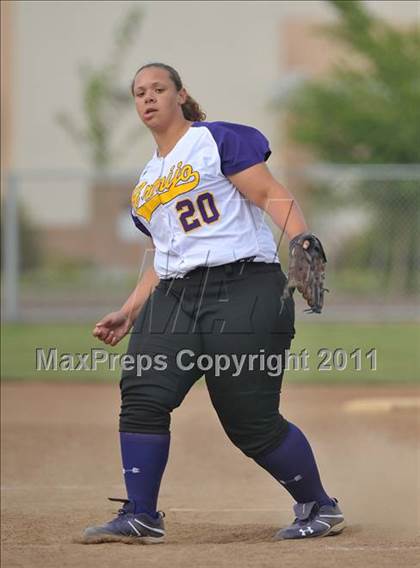Thumbnail 1 in McClatchy vs. Armijo (River City Tournament) photogallery.