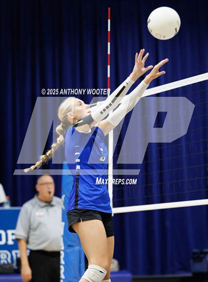 Thumbnail 1 in Grace Christian vs Fayetteville Christian (Warrior Fall Showcase) photogallery.