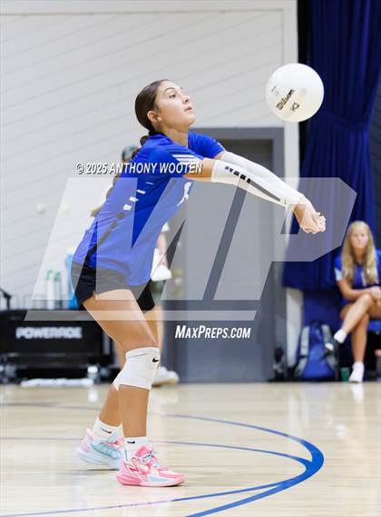 Thumbnail 3 in Grace Christian vs Fayetteville Christian (Warrior Fall Showcase) photogallery.