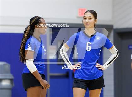 Thumbnail 1 in Grace Christian vs Fayetteville Christian (Warrior Fall Showcase) photogallery.