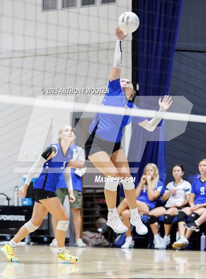 Thumbnail 2 in Grace Christian vs Fayetteville Christian (Warrior Fall Showcase) photogallery.