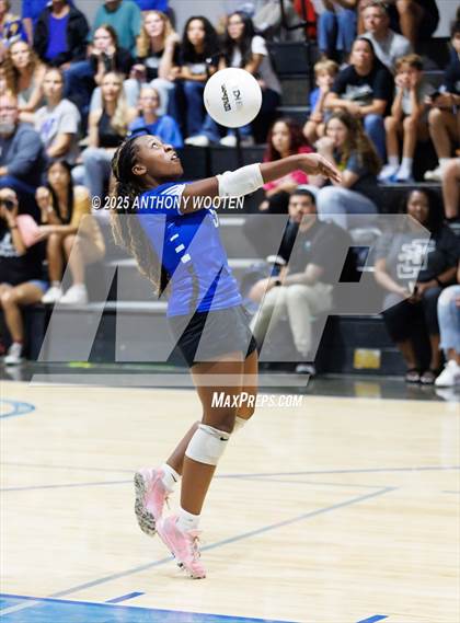 Thumbnail 1 in Grace Christian vs Fayetteville Christian (Warrior Fall Showcase) photogallery.