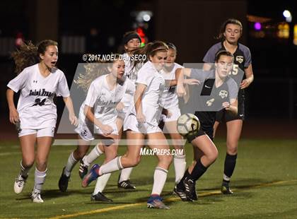 Thumbnail 3 in Mountain View vs. Saint Francis photogallery.