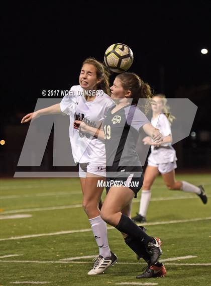 Thumbnail 1 in Mountain View vs. Saint Francis photogallery.