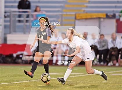 Thumbnail 1 in Mountain View vs. Saint Francis photogallery.