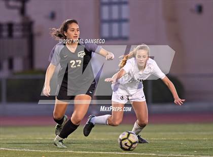 Thumbnail 3 in Mountain View vs. Saint Francis photogallery.