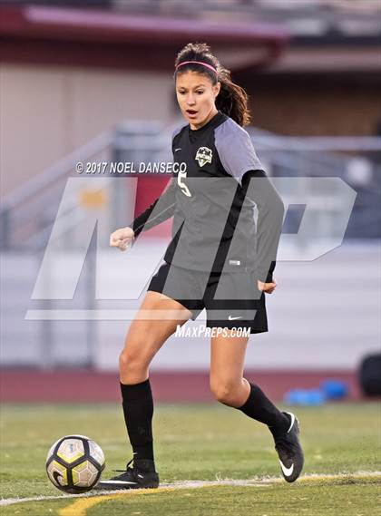 Thumbnail 3 in Mountain View vs. Saint Francis photogallery.