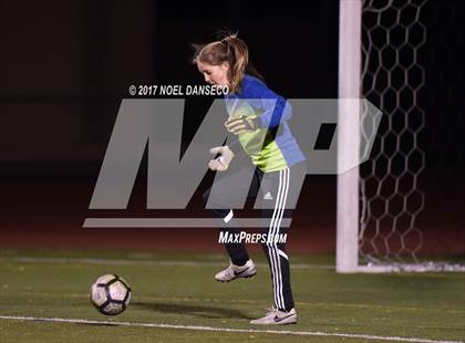 Thumbnail 3 in Mountain View vs. Saint Francis photogallery.