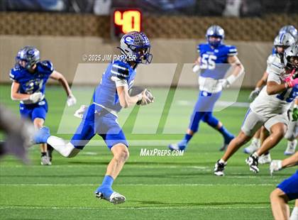 Thumbnail 2 in Centennial @ Georgetown (UIL 5A D1 Football Bi-District) photogallery.