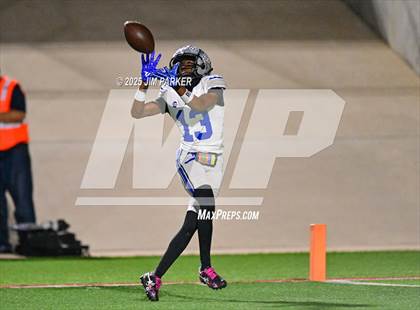 Thumbnail 2 in Centennial @ Georgetown (UIL 5A D1 Football Bi-District) photogallery.