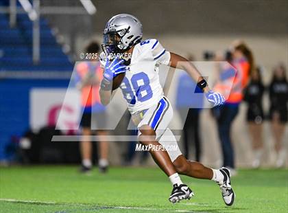 Thumbnail 2 in Centennial @ Georgetown (UIL 5A D1 Football Bi-District) photogallery.