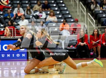 Thumbnail 3 in Fulshear vs. Lovejoy (UIL 5A Volleyball Semi-Final) photogallery.