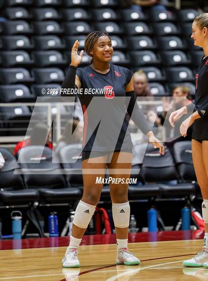 Thumbnail 3 in Fulshear vs. Lovejoy (UIL 5A Volleyball Semi-Final) photogallery.
