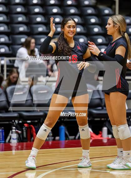 Thumbnail 3 in Fulshear vs. Lovejoy (UIL 5A Volleyball Semi-Final) photogallery.