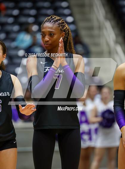 Thumbnail 1 in Fulshear vs. Lovejoy (UIL 5A Volleyball Semi-Final) photogallery.