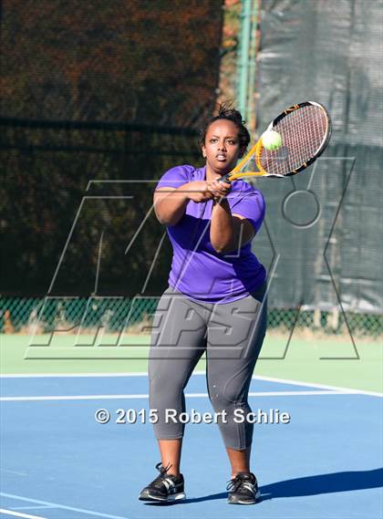 Thumbnail 2 in Oakland Tech vs. Pleasant Valley (NorCal Regional Girls Tennis Championships) photogallery.