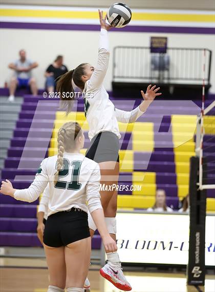 Thumbnail 2 in Fisher vs Amanda-Clearcreek (Bloom-Carroll Preview) photogallery.