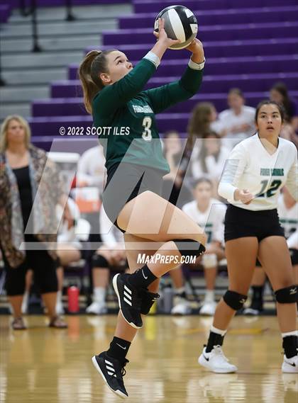 Thumbnail 3 in Fisher vs Amanda-Clearcreek (Bloom-Carroll Preview) photogallery.