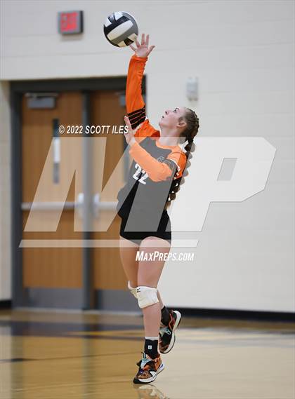 Thumbnail 2 in Fisher vs Amanda-Clearcreek (Bloom-Carroll Preview) photogallery.