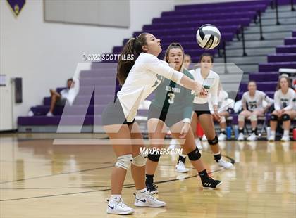 Thumbnail 1 in Fisher vs Amanda-Clearcreek (Bloom-Carroll Preview) photogallery.