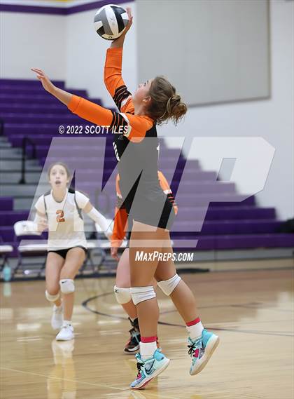Thumbnail 2 in Fisher vs Amanda-Clearcreek (Bloom-Carroll Preview) photogallery.