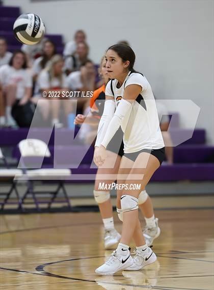 Thumbnail 3 in Fisher vs Amanda-Clearcreek (Bloom-Carroll Preview) photogallery.