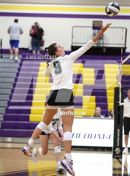 Thumbnail 3 in Fisher vs Amanda-Clearcreek (Bloom-Carroll Preview) photogallery.