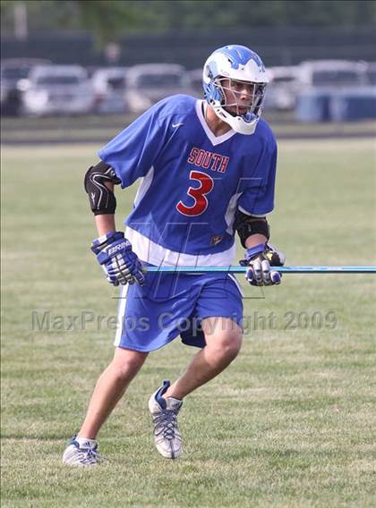 Thumbnail 2 in Grand Island vs Williamsville South (Section 6 Class B 1st round) photogallery.
