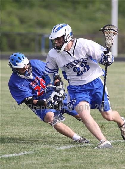 Thumbnail 1 in Grand Island vs Williamsville South (Section 6 Class B 1st round) photogallery.