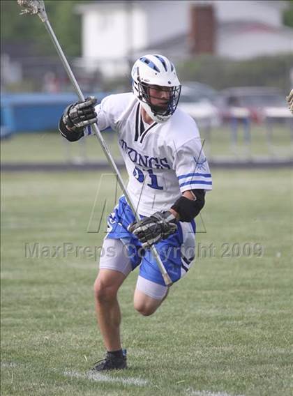 Thumbnail 2 in Grand Island vs Williamsville South (Section 6 Class B 1st round) photogallery.