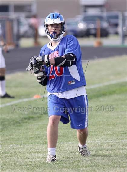 Thumbnail 2 in Grand Island vs Williamsville South (Section 6 Class B 1st round) photogallery.