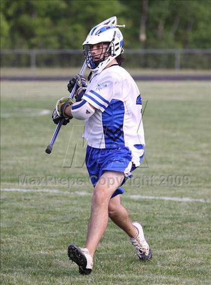 Thumbnail 2 in Grand Island vs Williamsville South (Section 6 Class B 1st round) photogallery.