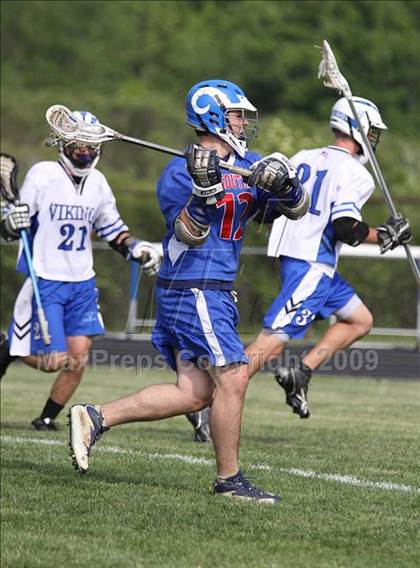 Thumbnail 2 in Grand Island vs Williamsville South (Section 6 Class B 1st round) photogallery.