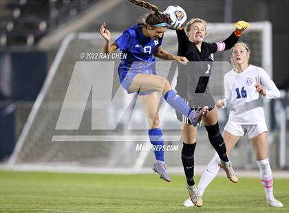 Thumbnail 2 in Broomfield vs. Grandview (CHSAA 5A Championship) photogallery.