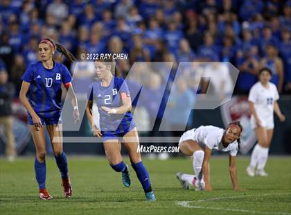 Thumbnail 1 in Broomfield vs. Grandview (CHSAA 5A Championship) photogallery.