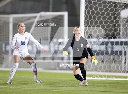 Thumbnail 1 in Broomfield vs. Grandview (CHSAA 5A Championship) photogallery.