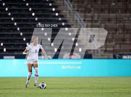 Thumbnail 1 in Broomfield vs. Grandview (CHSAA 5A Championship) photogallery.