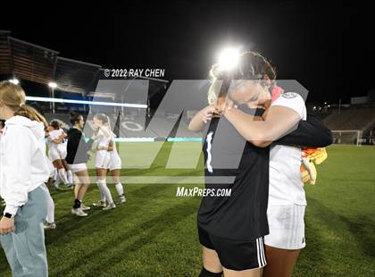 Thumbnail 3 in Broomfield vs. Grandview (CHSAA 5A Championship) photogallery.