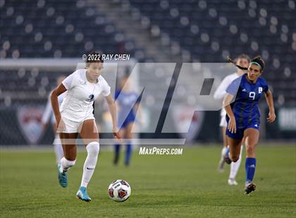 Thumbnail 3 in Broomfield vs. Grandview (CHSAA 5A Championship) photogallery.