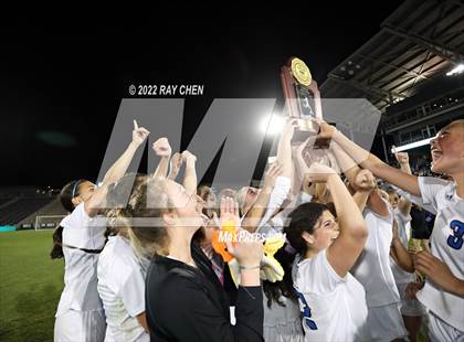 Thumbnail 2 in Broomfield vs. Grandview (CHSAA 5A Championship) photogallery.