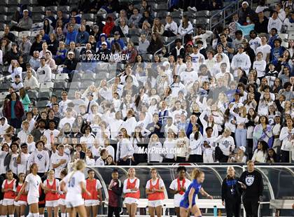 Thumbnail 1 in Broomfield vs. Grandview (CHSAA 5A Championship) photogallery.
