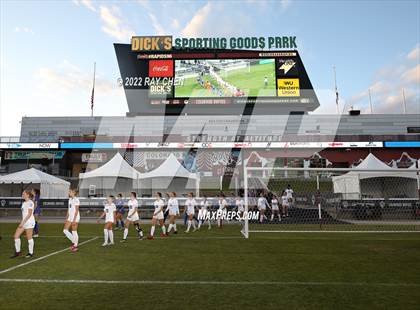 Thumbnail 1 in Broomfield vs. Grandview (CHSAA 5A Championship) photogallery.