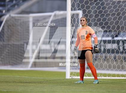 Thumbnail 2 in Broomfield vs. Grandview (CHSAA 5A Championship) photogallery.