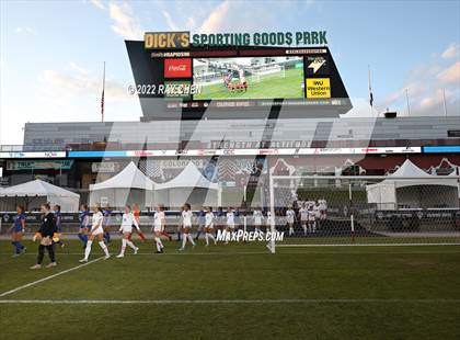 Thumbnail 2 in Broomfield vs. Grandview (CHSAA 5A Championship) photogallery.