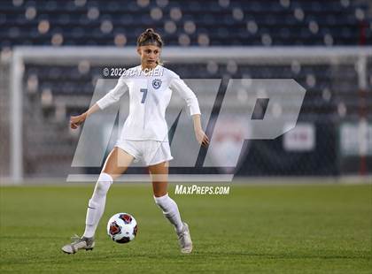 Thumbnail 3 in Broomfield vs. Grandview (CHSAA 5A Championship) photogallery.