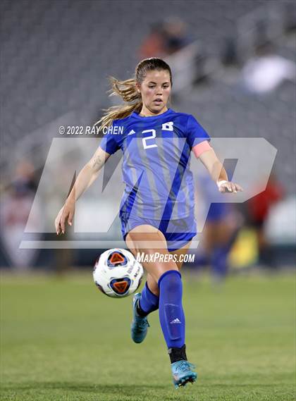 Thumbnail 2 in Broomfield vs. Grandview (CHSAA 5A Championship) photogallery.