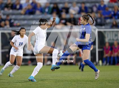 Thumbnail 2 in Broomfield vs. Grandview (CHSAA 5A Championship) photogallery.
