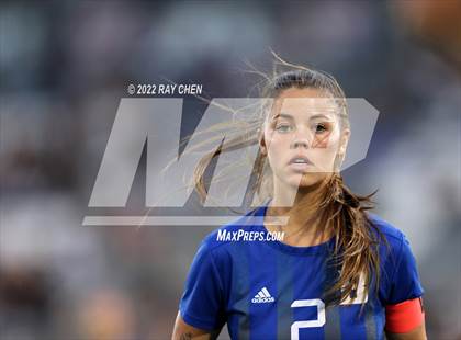 Thumbnail 2 in Broomfield vs. Grandview (CHSAA 5A Championship) photogallery.