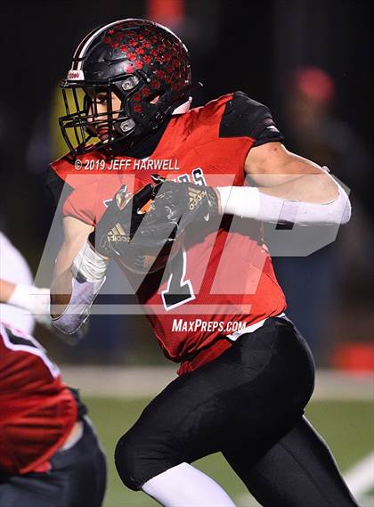 Thumbnail 1 in Manchester vs. Garaway (OHSAA D5 Regional Semifinal) photogallery.
