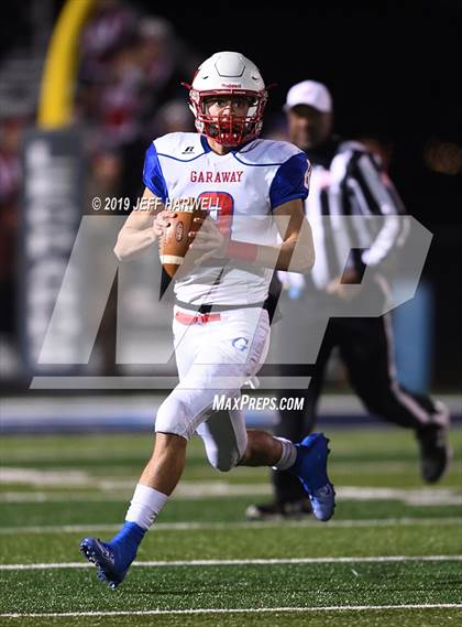 Thumbnail 2 in Manchester vs. Garaway (OHSAA D5 Regional Semifinal) photogallery.